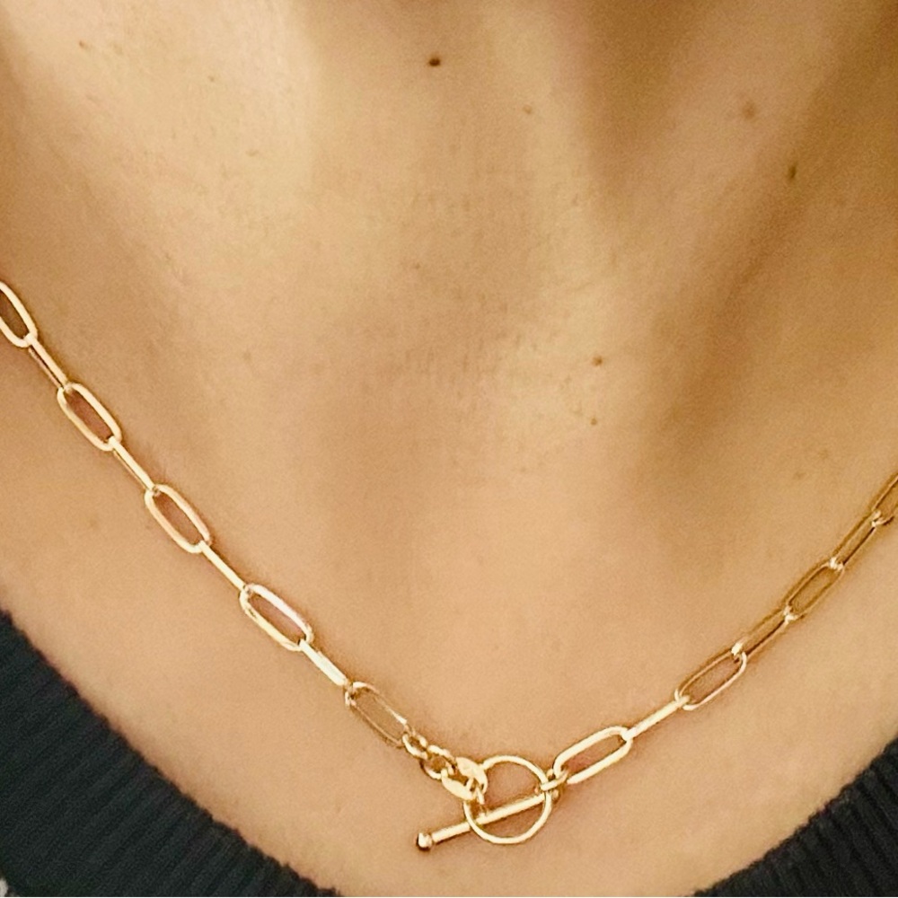 18K Gold Toggle Lock Paperclip Chain – 18”